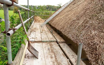 advantages of Sutton Cheney thatch roofing
